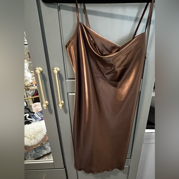 Bebe silk mini dress - Picture 1 of 3